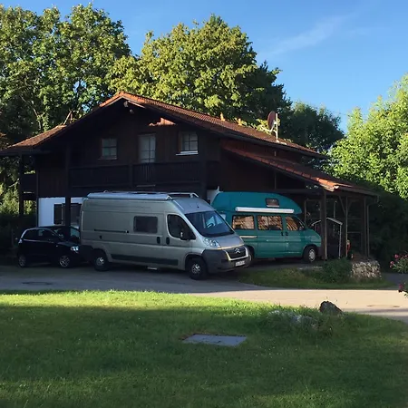 Schusterhof 山林小屋 *